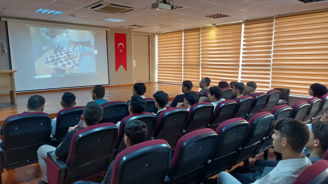 SATRANÇ TURNUVASI SONUÇLARI BELLİ OLDU